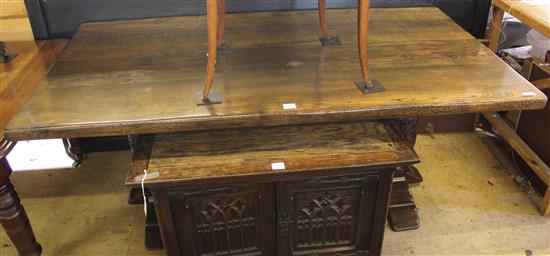 17thC style oak refectory table